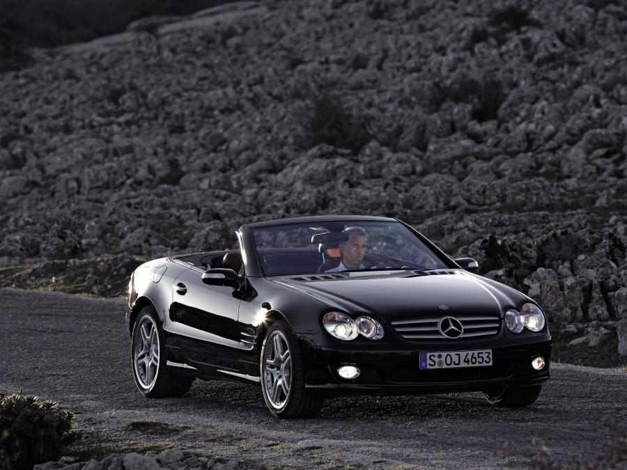  Mercedes-Benz SL350 2006 года  (фото 17 из 22)